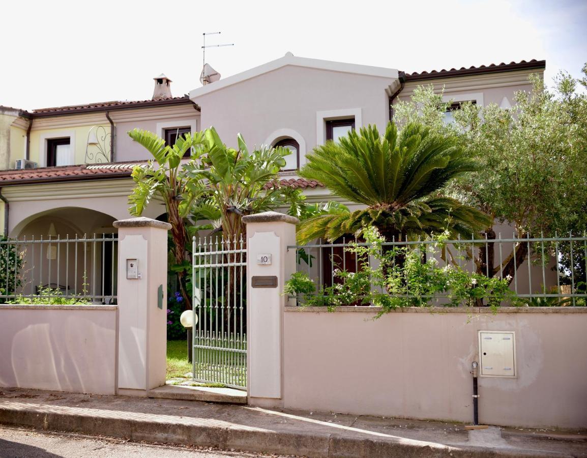 Casa Sterlizia Olbia Apartment ภายนอก รูปภาพ