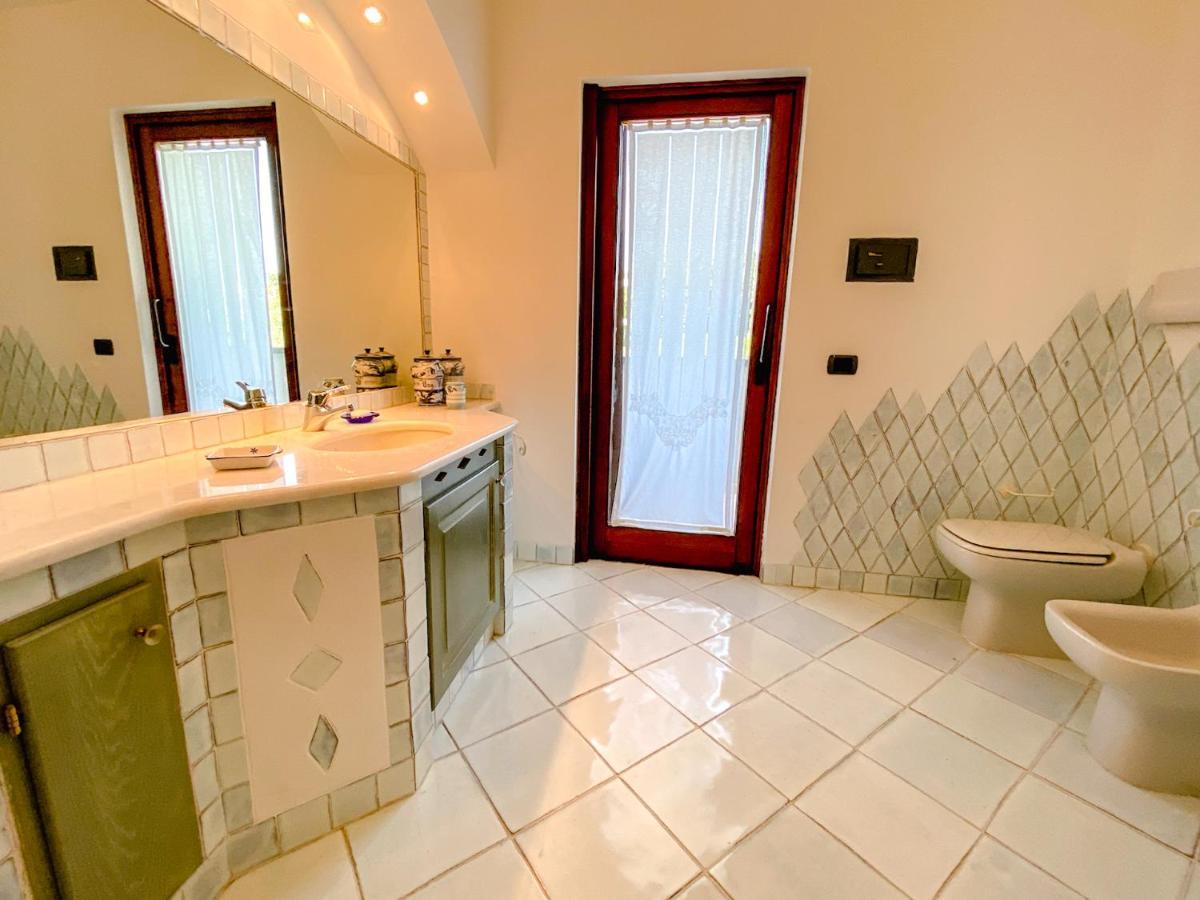 Casa Sterlizia Olbia Apartment ภายนอก รูปภาพ
