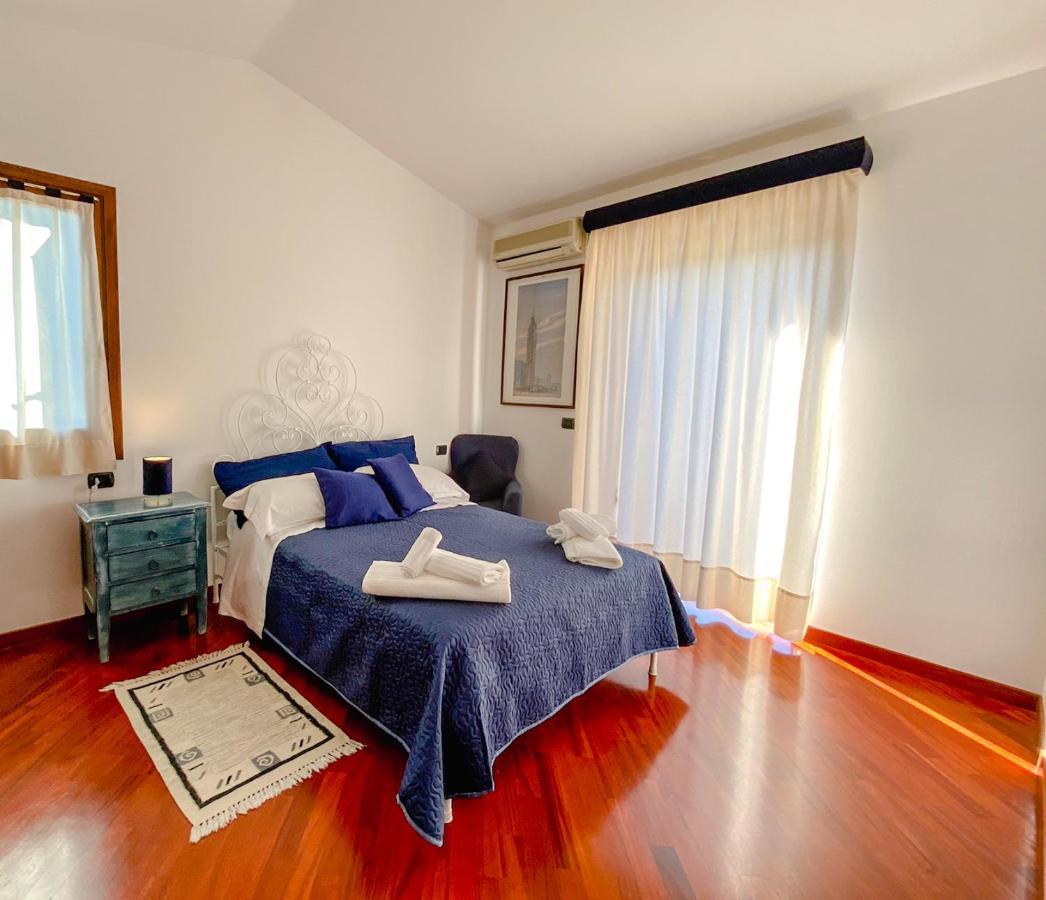 Casa Sterlizia Olbia Apartment ภายนอก รูปภาพ